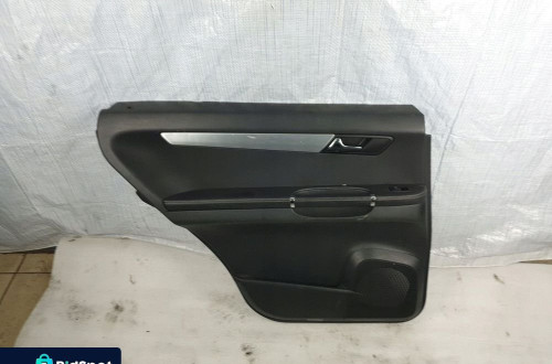 Boczek drzwi tylny tył lewy Mercedes R-klasa W251