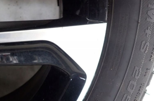 VW GOLF VII 7 5G0 12- FELGA ALUMINIOWA 5G0601025