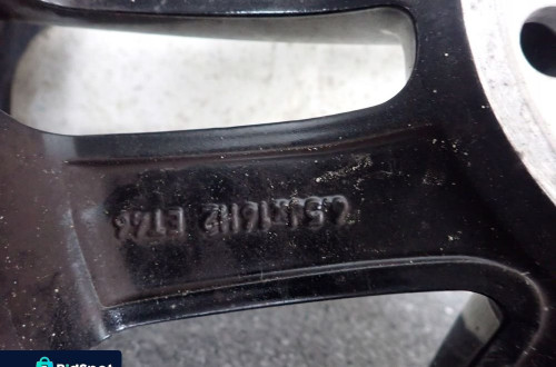 VW GOLF VII 7 5G0 12- FELGA ALUMINIOWA 5G0601025