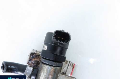 LISTWA WTRYSKOWA OPEL ZAFIRA B 1.9 CDTI 55200266 0445214056 0281002507