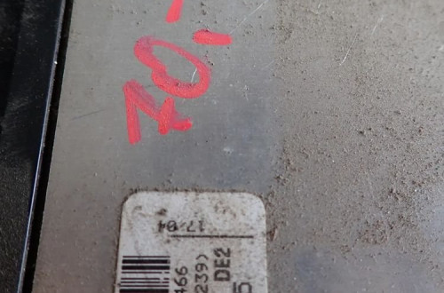 VOLKSWAGEN TOUAREG WZMACNIACZ 7L6035466