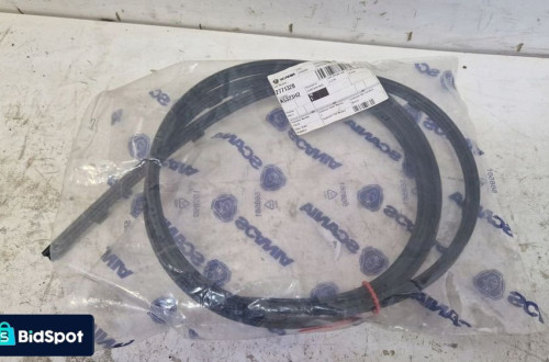 uszczelka drzwi kabiny scania s r 2771328