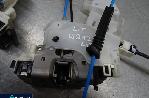 MERCEDES W212 LIFT 09-16 2.2CDI SEDAN ZAMEK DRZWI LEWY PRZÓD TYŁ PRAWY LEWY