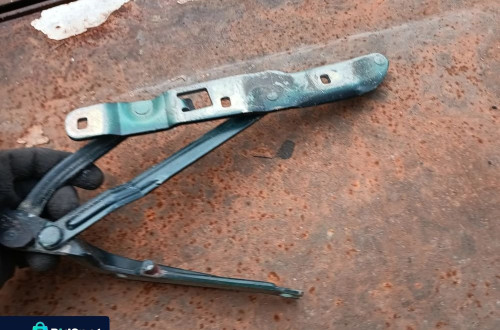 bmw e46 3 sedan zawiasy maska klapy bagaznika lewy prawy 8220074