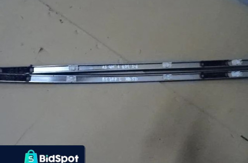 LISTWA LISTWY DACHU PEUGEOT 307 5D HB NR68