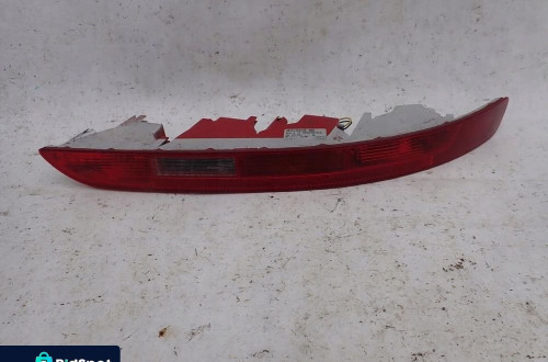 AUDI Q5 I 1 8R 08-16 LAMPA LAMPKA PRZECIWMGIELNA PRAWY TYŁ TYLNA