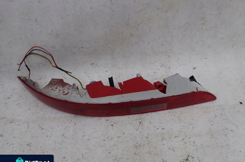 AUDI Q5 I 1 8R 08-16 LAMPA LAMPKA PRZECIWMGIELNA PRAWY TYŁ TYLNA