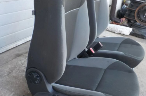 FORD FOCUS MK3 FOTEL LEWY LUB PRAWY PRZÓD