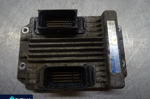 OPEL MERIVA A 03-05 1.7 CDTI KOMPUTER SILNIKA