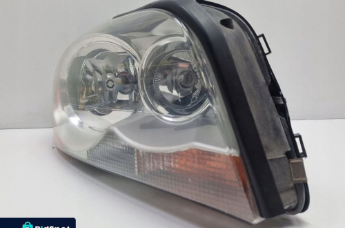 Volvo XC90 XENON PRZEDNIA LAMPA PRAWA prawy przód 30678187 EUROPA ładna