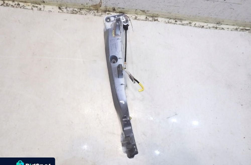 UCHWYT MOCOWANIE BŁOTNIKA LEWY PRZÓD DV369 RENAULT CLIO III LIFT 631234880R