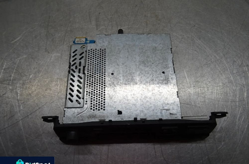 BMW E46 SEDAN 2.0D RADIO