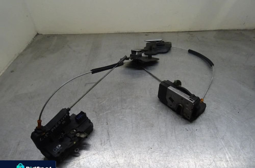 OPEL MERIVA A 03-05 1.7 CDTI ZAMEK DRZWI KLAMKA PRAWY PRZÓD