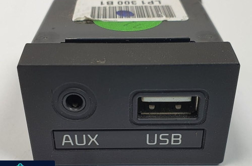 GNIAZDO AUX USB KIA PICANTO II 96120-1Y300