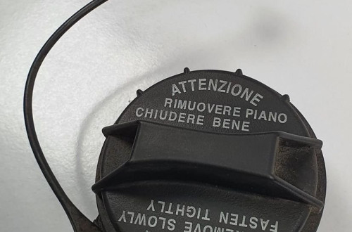 KOREK WLEWU PALIWA KIA PICANTO II