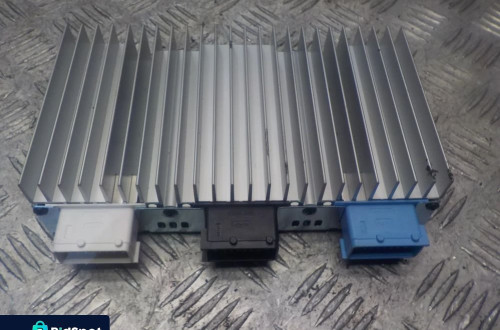 CITROEN C5 III WZMACNIACZ HI-FI PHILIPS 9664649780