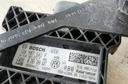 VW MODUŁ STEROWNIK DISTRONIC TEMPOMAT 5Q0907561F