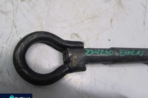 peugeot expert-jumpy-scudo ucho wkrętka