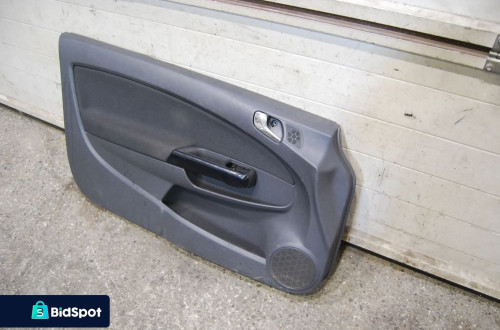BOCZEK TAPICERKA DRZWI LEWY PRZÓD PRZEDNIA OPEL CORSA D 3D 13232890
