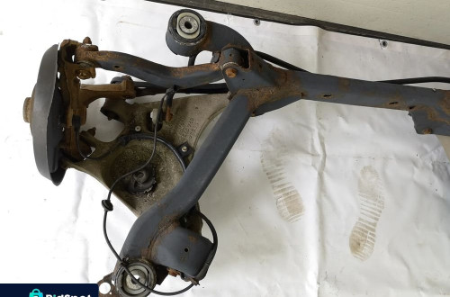 SANKI WÓZEK BELKA ZAWIESZENIA ZAWIESZENIE TYŁ AUDI A4 B7