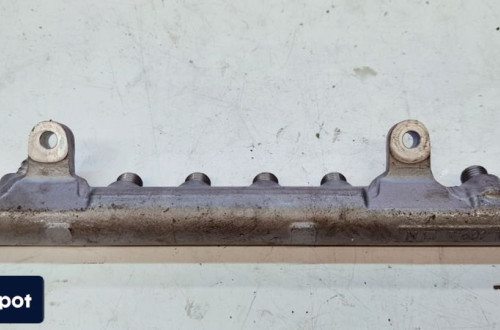 LISTWA WTRYSKOWA AUDI VOLKSWAGEN SEAT SKODA 2.0 TDI CR 03L130089A