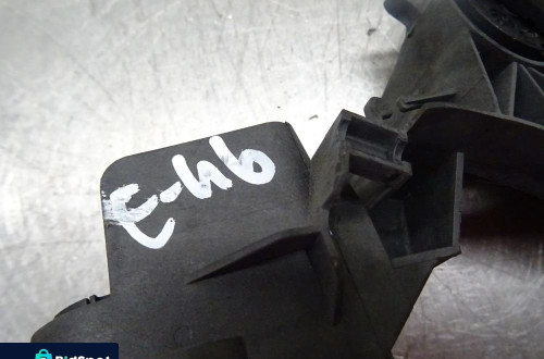 BMW E46 SEDAN 2.0D SILNICZEK NAGRZEWNICY