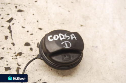 KOREK WLEWU PALIWA OPEL CORSA D 1.4