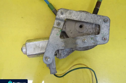 PODNOŚNIK SZYB PRAWY TYŁ CITROEN XSARA PICASSO MECHANIZM ELEKTRYCZNY NR495