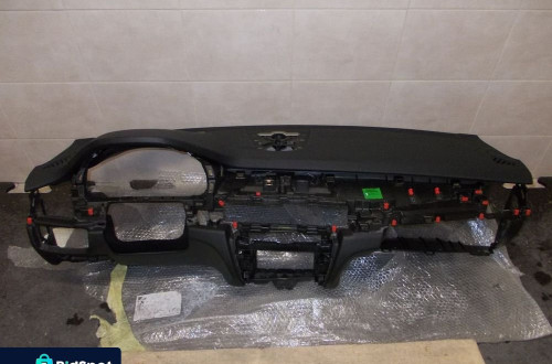 DESKA ROZDZIELCZA KONSOLA BMW X5 F15 HEAD UP