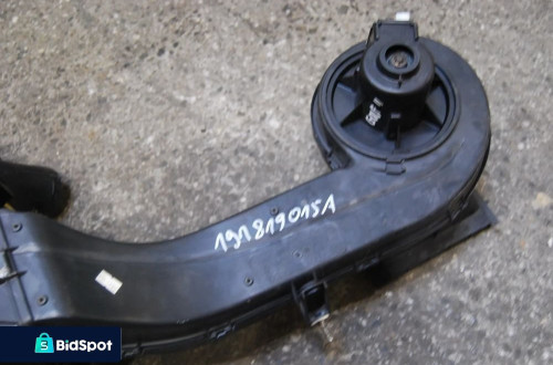 NAGRZEWNICA KOMPLETNA WENTYLATOR 191819015A VW GOLF II JETTA