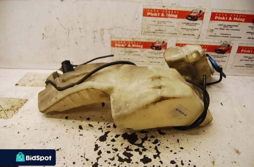 ZBIORNICZEK SPRYSKIWACZY 8E0955451AN AUDI A4 B7 B68E0955451AG