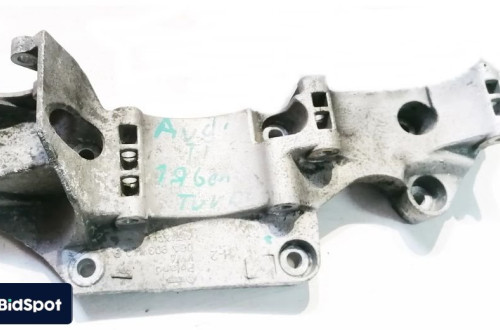 AUDI TT 8N  98r- 1.8 ŁAPA ALTERNATORA 06A903149P