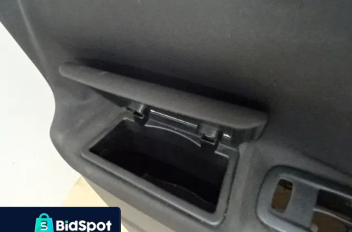 BOCZEK DRZWI LEWY PRZÓD RENAULT MEGANE II 5D HB NR442