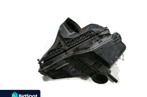 AUDI A5 8T 12r OBUDOWA FILTRA POWIETRZA 8R0133837S