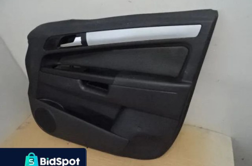BOCZEK PRAWY PRZÓD OPEL ZAFIRA B NR444