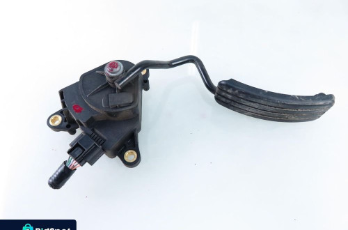POTENCJOMETR GAZU RENAULT MODUS 1.6  8200139322 8200139322B