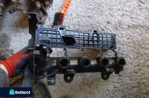 peugeo citroen 1.4hdi pokrywa dekiel zaworow