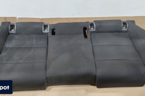 FOTEL KANAPA TYLNA AUDI A4 B8 8K0885375C ISOFIX + ZAŚLEPKI