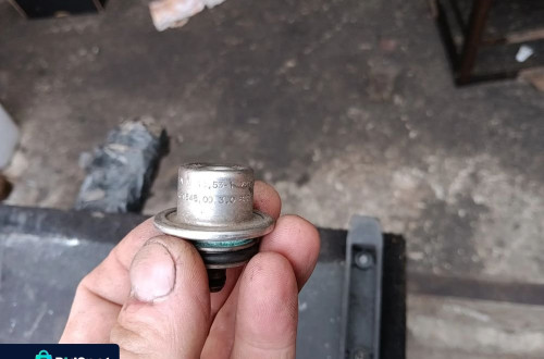 bmw e34 e36 regulator cisnienia paliwa 1729320
