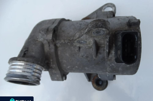 POMPA WODY ELEKTRYCZNA BMW E81 E87 E90 E91 E92 E93 N43 1.6 2.0 N43 7586928 F-VAT