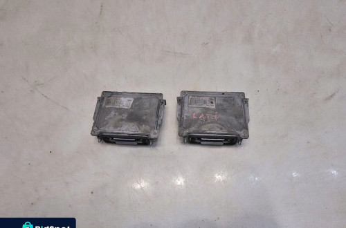 PRZETWORNICA XENON RENAULT LATITUDE 89032336