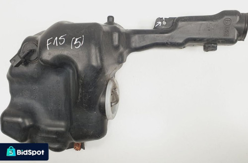 ZBIORNICZEK SPRYSKIWACZY MERCEDES W204 W212