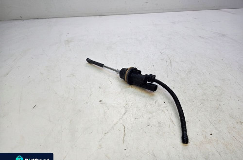 POMPKA SPRZĘGŁA AUDI A4 B8 A5 8T Q5 8K1721401D