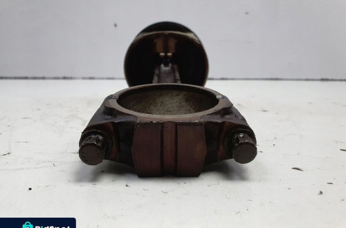 Volvo S40 II V50 2.4 i TŁOK KORBOWÓD B5244S