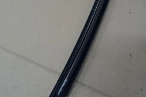 LISTWA DACHOWA PRAWA BMW E46 LIFT NR178