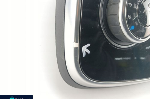 RADIO NAWIGACJA GPS EKRAN RENAULT CLIO IV 281153868R