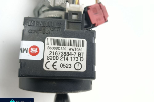 STACYJKA KLUCZYK WKŁADKA RENAULT CLIO III N0502060