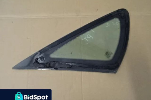 SZYBA KAROSERYJNA PRAWY TYŁ FORD FOCUS MK2 II HB 5D NR571