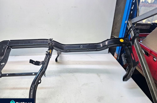 STELAŻ DESKI ROZDZIELCZEJ AUDI Q5 8R 8R1857025A