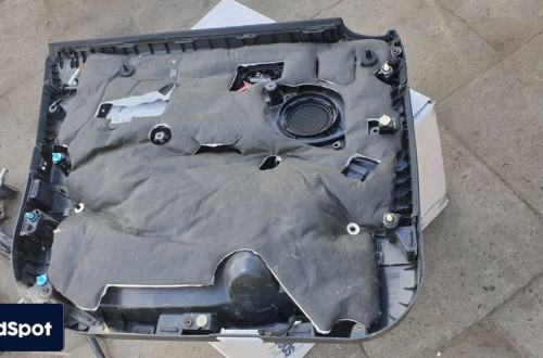 bmw x2 f39 tapicerka boczek drzwi przod przednia przedni prawa welur welurowy europa